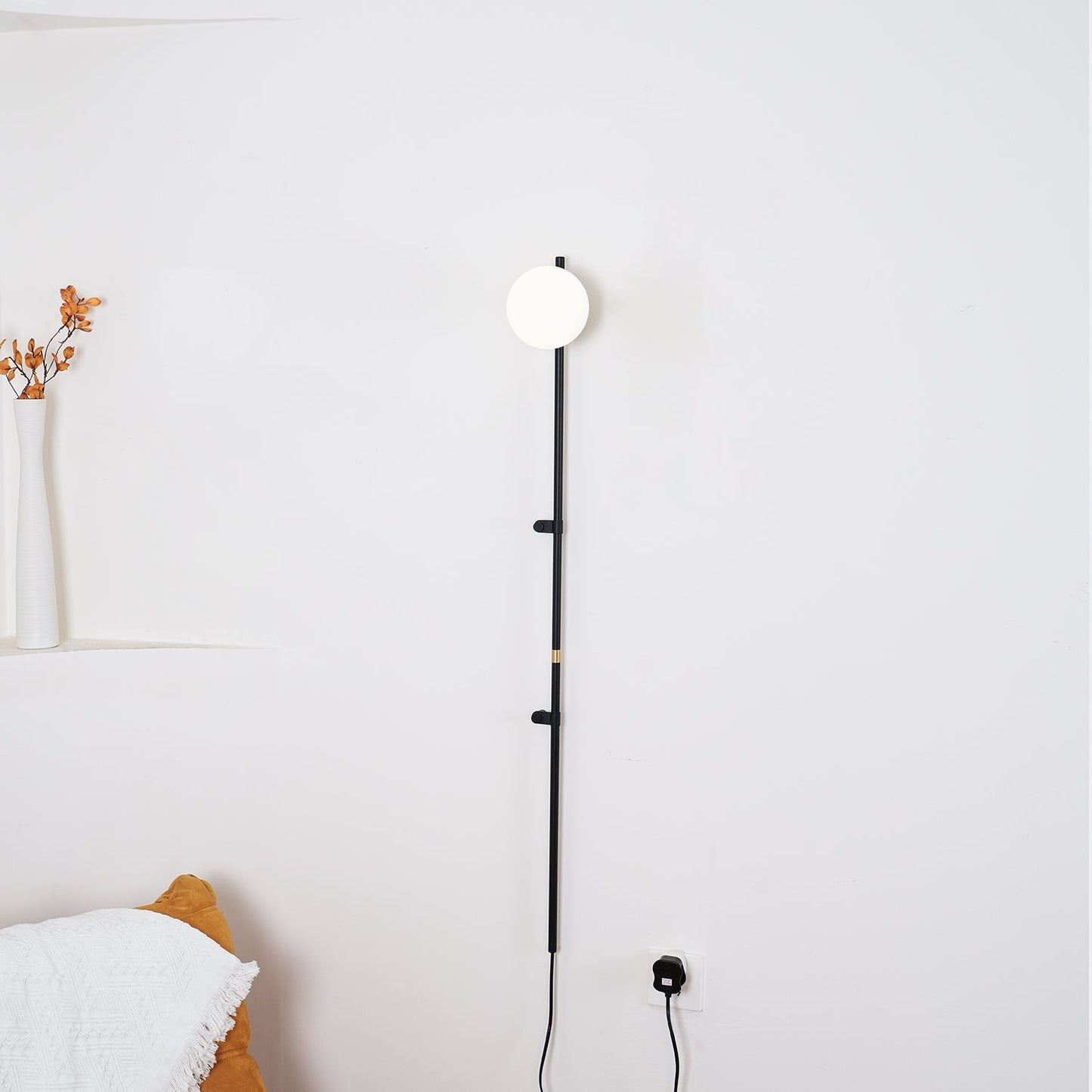 Adjustable Plug-In Wall Stem Lamp