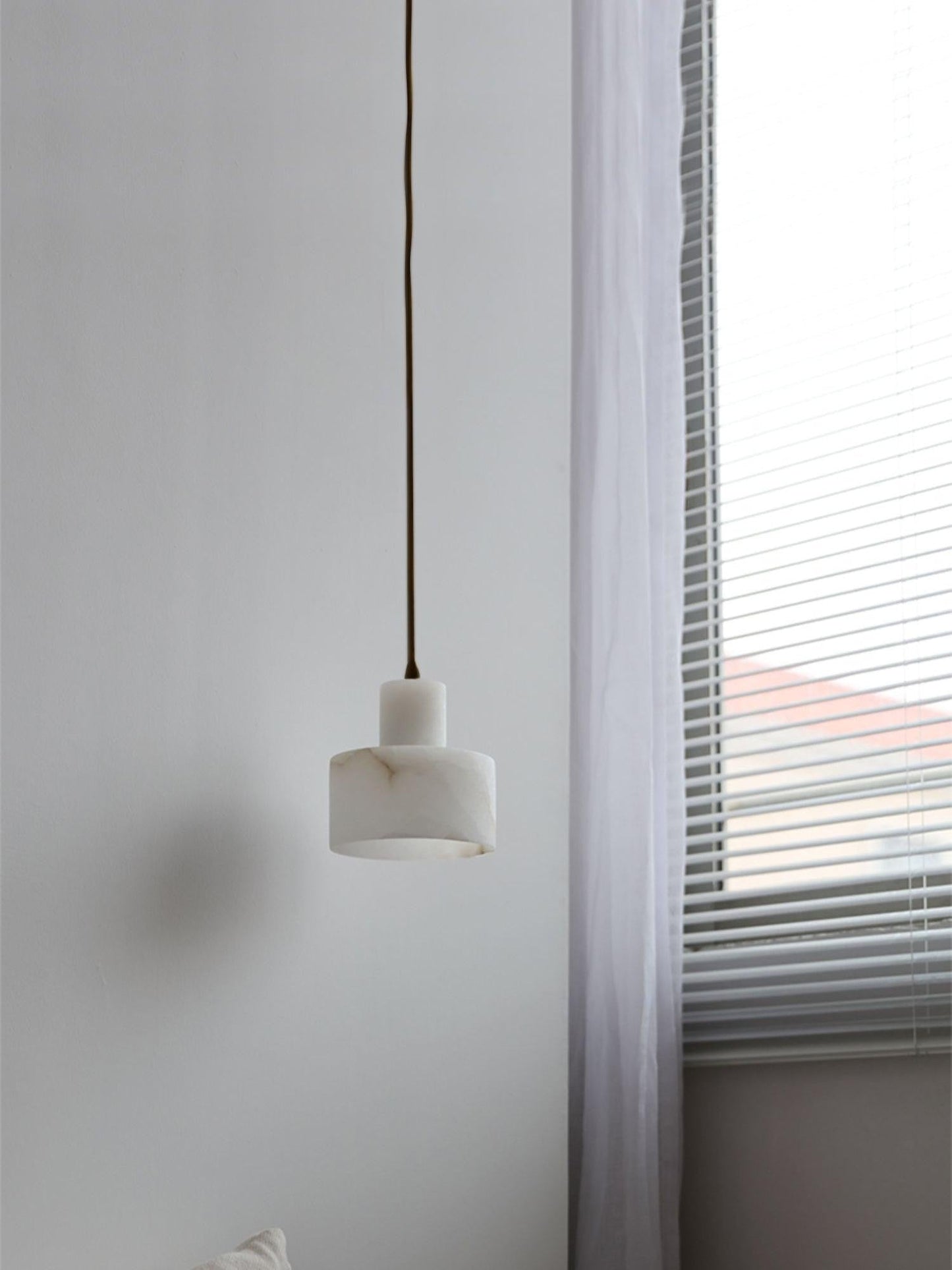 Cyls Alabaster Pendant Light