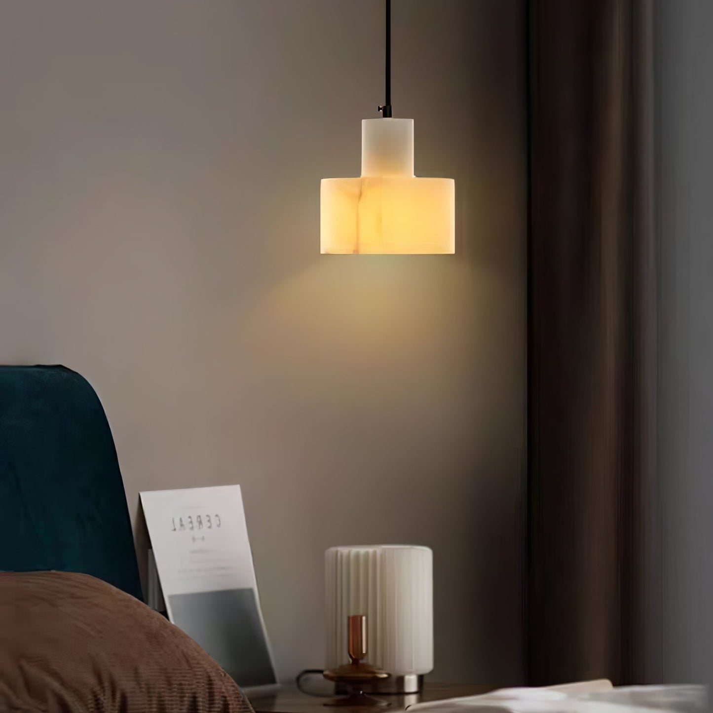Cyls Alabaster Pendant Light