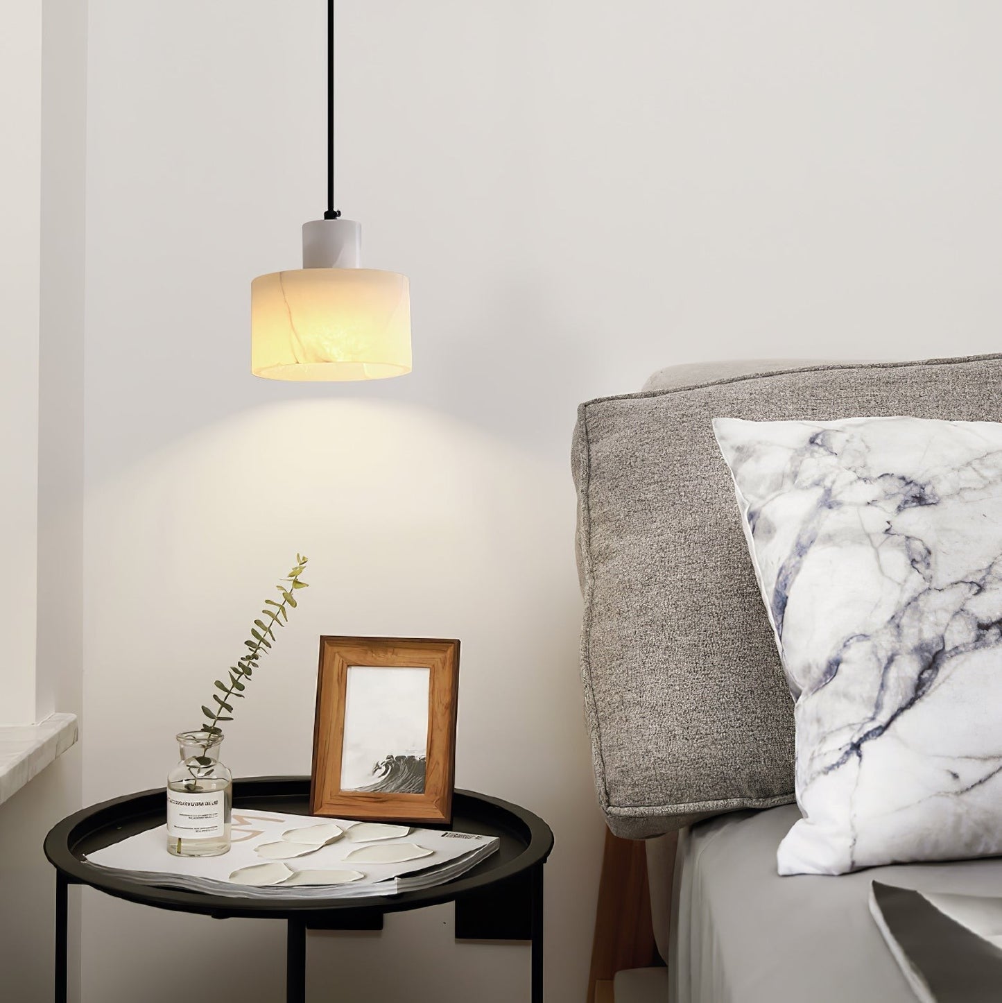 Cyls Alabaster Pendant Light