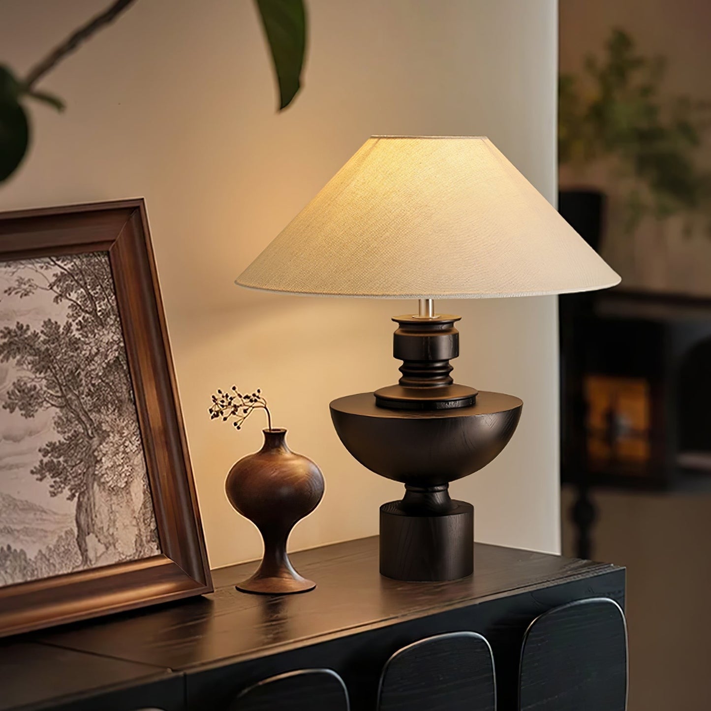 Helios Wooden Vase Table Lamp