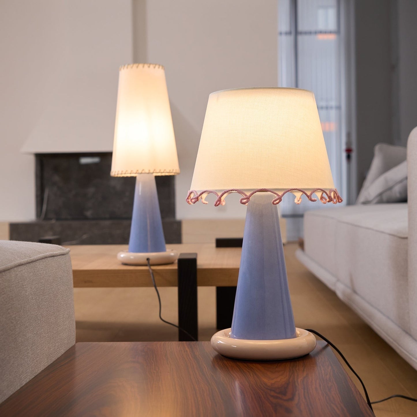 Ribbon Ceramic Table Lamp