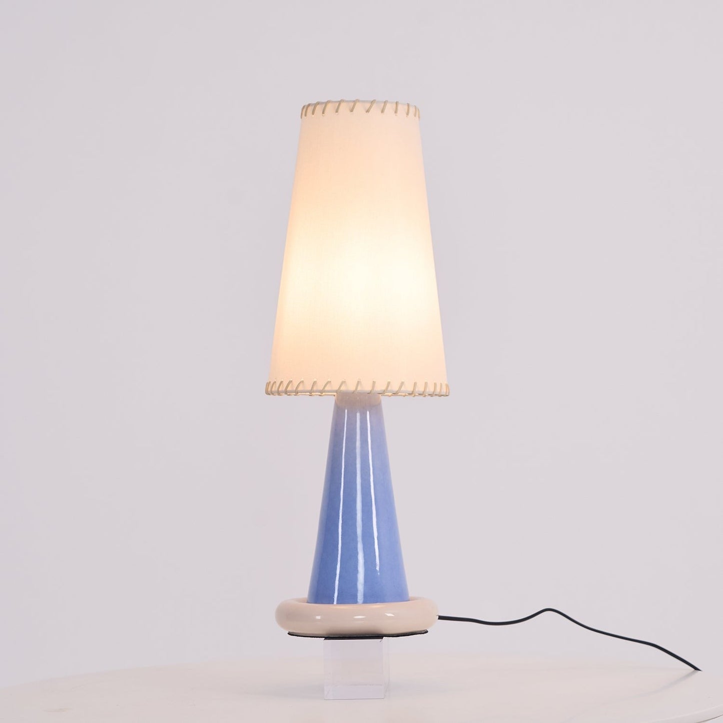 Ribbon Ceramic Table Lamp