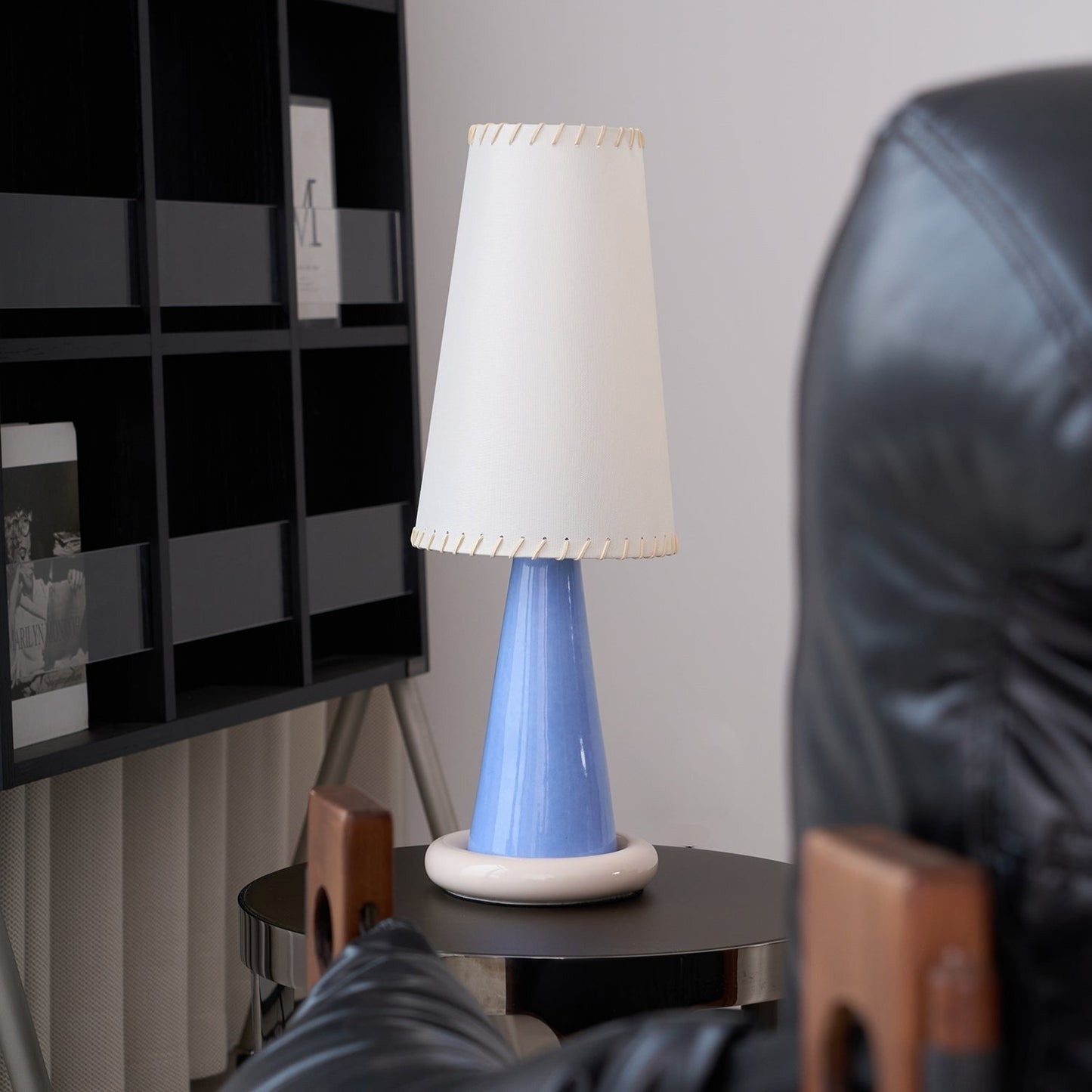 Ribbon Ceramic Table Lamp