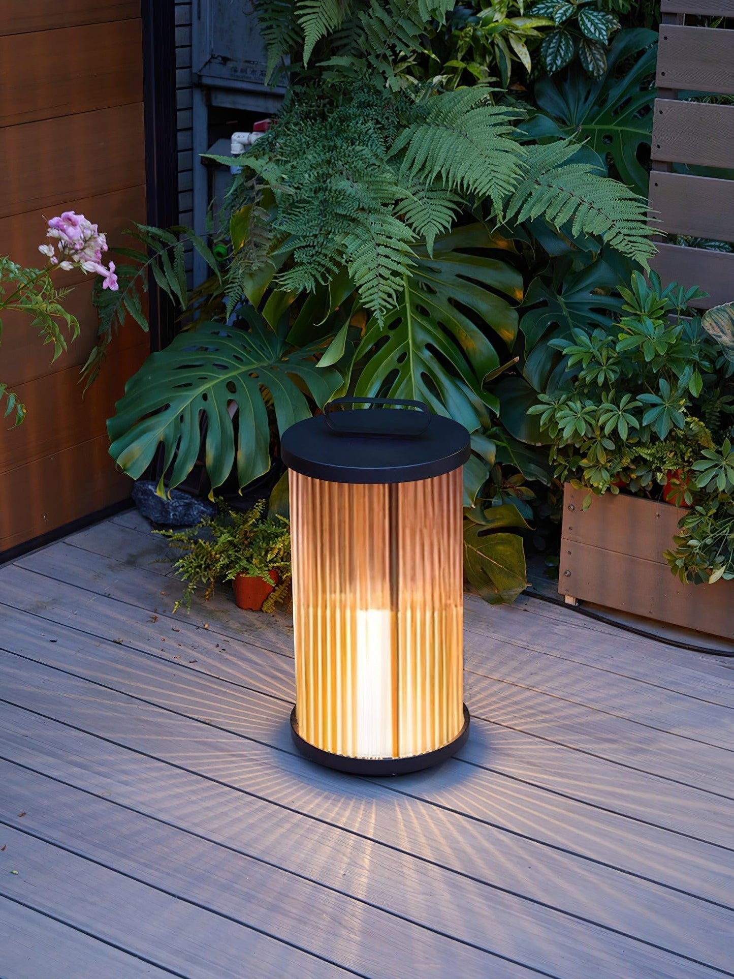 Solar Lantern Garden Light
