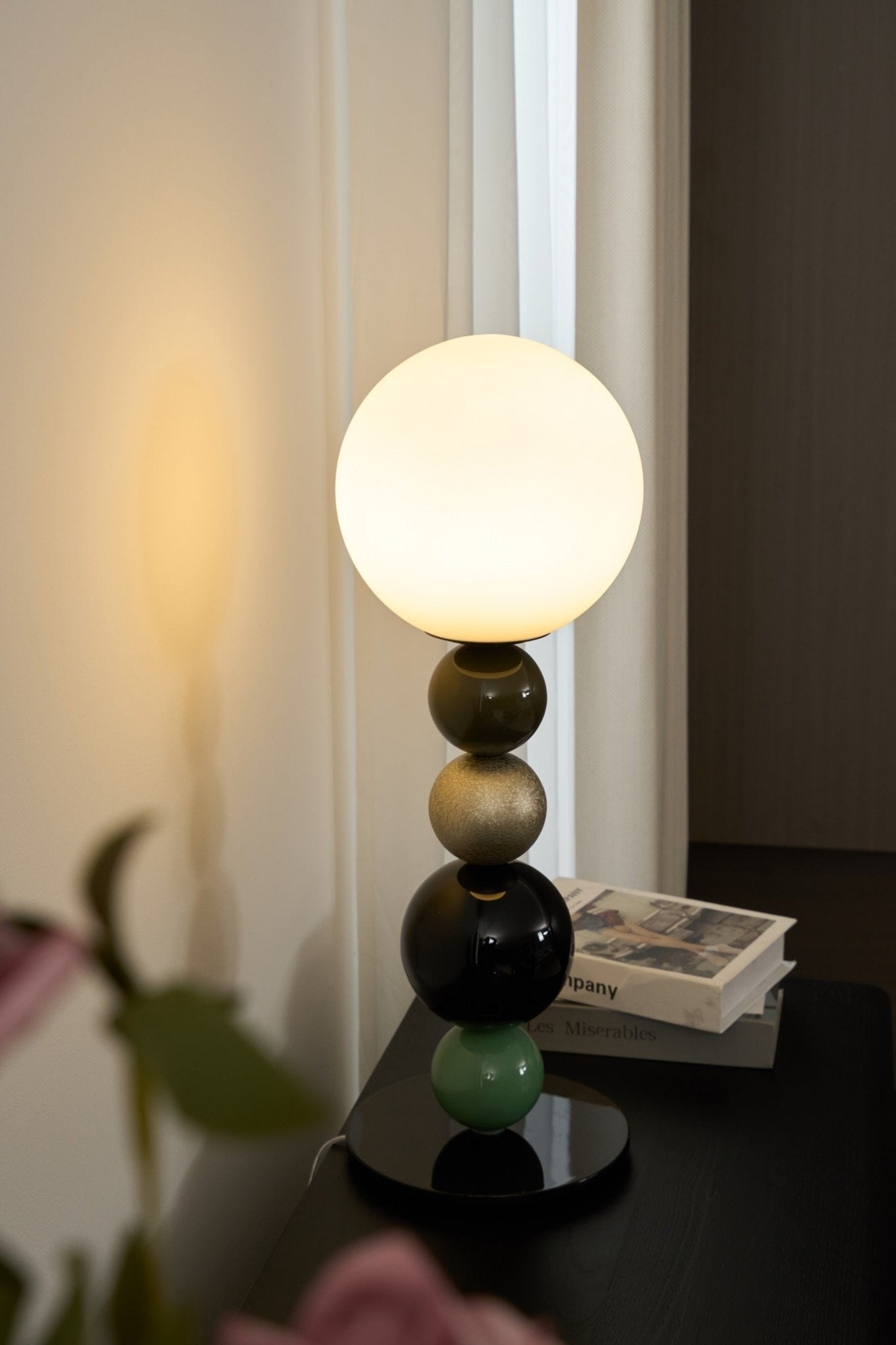 Stacked Globe Table Lamp