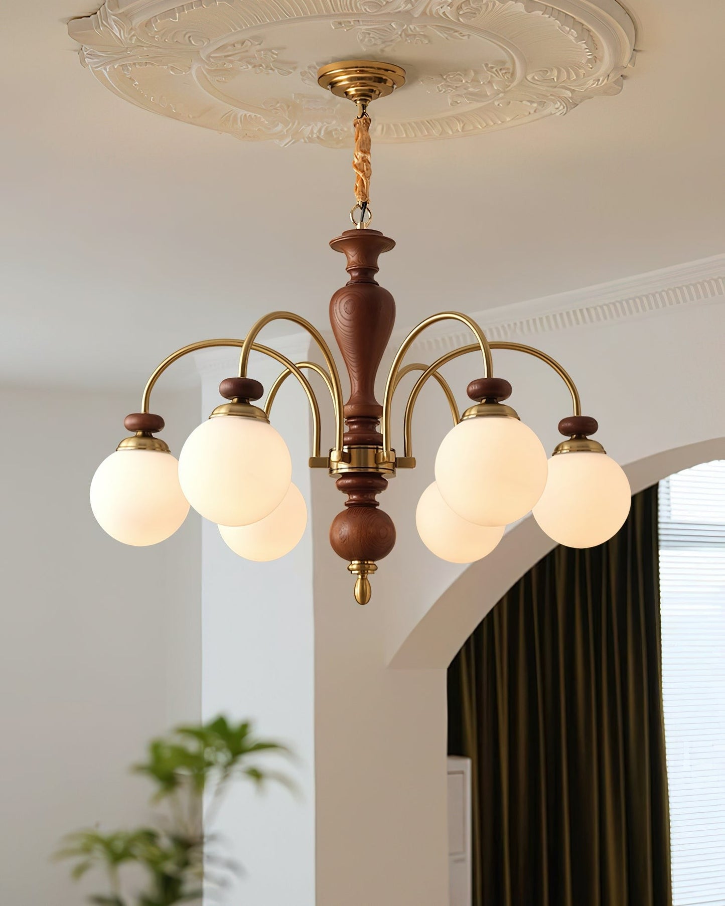 Windsor Heritage Globe Chandelier